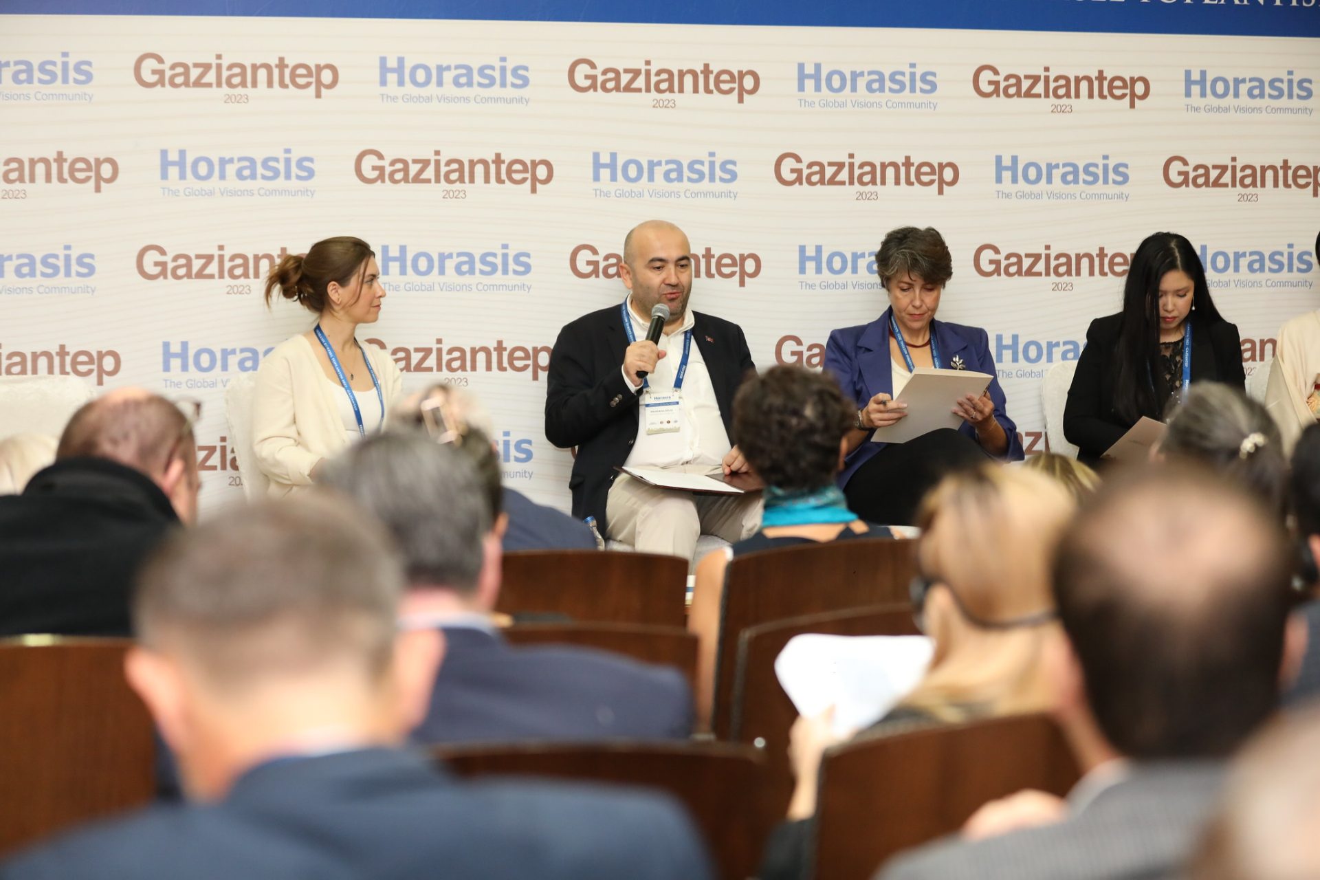https://mx2.horasis.org/wp-content/uploads/2023/11/Mustafa-Oguz-Founding-Partner-Strategic-Solutions-Lab-Turkiye.jpg